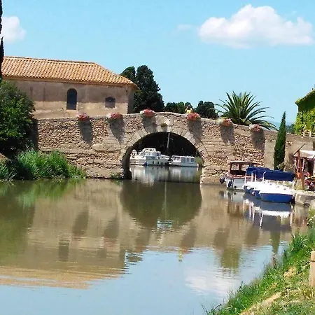아파트 Cosy Climatise Dans Un Village Du Minervois
